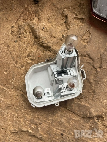 ляв стоп и капачка за стоп- Audi A4 B7- 8E9945095E, снимка 3 - Части - 51980544