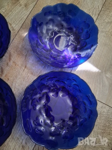 Синьо стъкло 6 бр. купучки/ на ягоди/, снимка 7 - Сервизи - 51236195