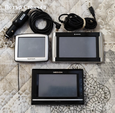 GPS навигации TomTom ONE Canada 310, Navman S 50 и Medion GoPal
