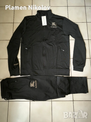 Спортен екип Nike от полиамид , снимка 2 - Спортни дрехи, екипи - 37864185