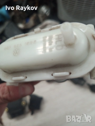 Моторче Централно Заключване за Volkswagen PASSAT , 357862153C., снимка 5 - Части - 53847100