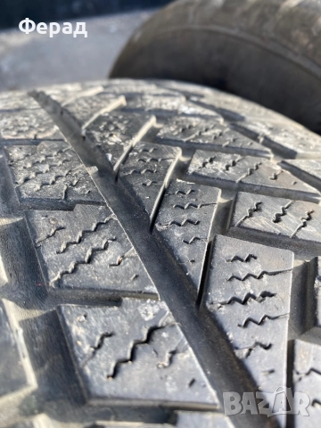 4бр зимни гуми 215/65/16 континентал, снимка 3 - Гуми и джанти - 52634384