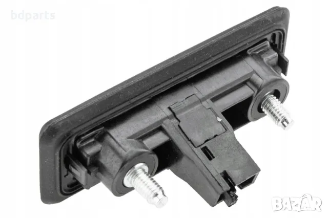 Бутон за багажник, VW Golf 5, Skoda, Fabia 2, Superb, Roomster, Yeti, снимка 2 - Части - 56142030