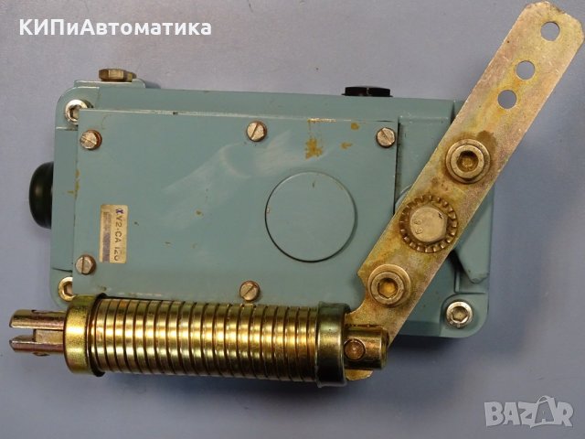 Краен изключвател Telemecanique XY2-CA120, снимка 7 - Резервни части за машини - 35891396