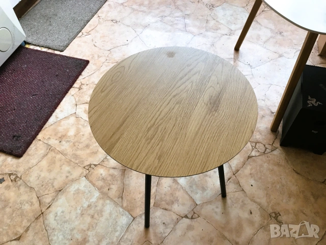 Малка нощна масичка JYSK – стилна и функционална, снимка 6 - Декорация за дома - 53611694