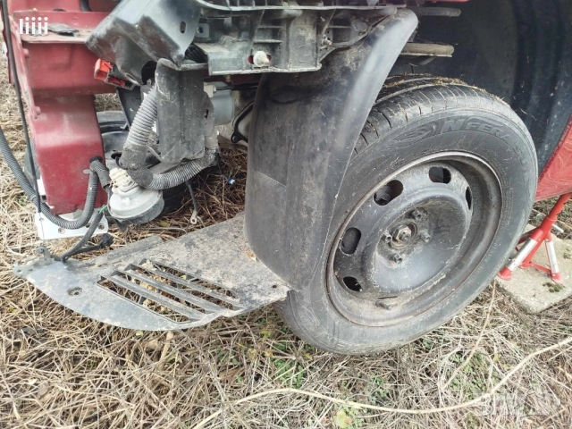 Капаци и калник Peugeot 307 facelift, снимка 3 - Части - 52394259