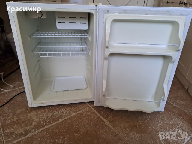 Хладилник с отделна камера и малки хладилници, снимка 7 - Хладилници - 37748772