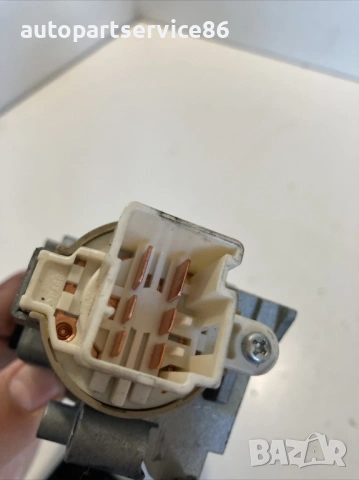 Брава за запалване с ключ 2.2 MZR CD RHD за Mazda CX-7 (2011) NE6166938B, снимка 2 - Части - 53648685