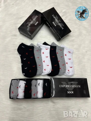 чорапи в кутия burberry christian dior versace hugo boss , снимка 8 - Дамски чорапи - 51305738