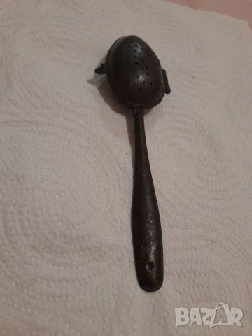 Стара лъжичка-цедка, снимка 2 - Антикварни и старинни предмети - 40702456