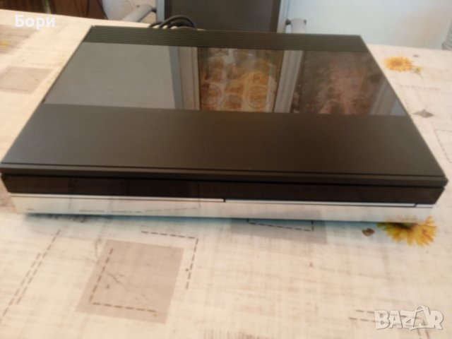 Bang & Olufsen BeoGram CD 7000, снимка 7 - Плейъри, домашно кино, прожектори - 41782916