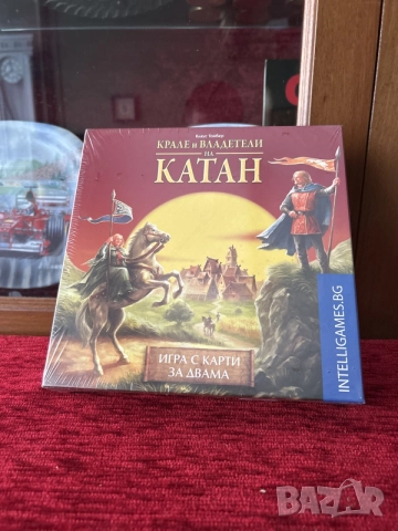 Катан игра с карти за двама ЧИСТО НОВА
