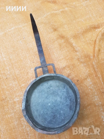 Бакърен тиган , снимка 2 - Антикварни и старинни предмети - 53386833