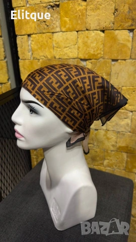 Копринен шал Висококачествена материя  Включена е кутия с марка 45x45 см fendi, снимка 9 - Шалове - 53289082