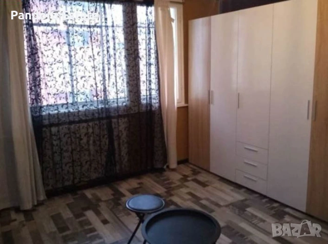 Продава тристаен апартамент в кв. Света Троица, снимка 4 - Апартаменти - 53370539