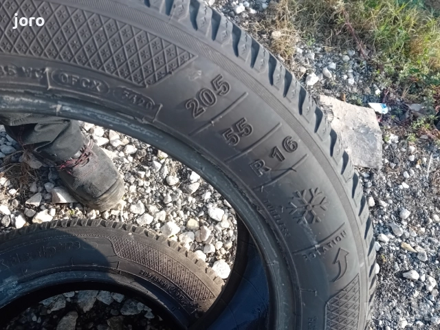 зимни гуми 205/55/16 , снимка 4 - Гуми и джанти - 52107406