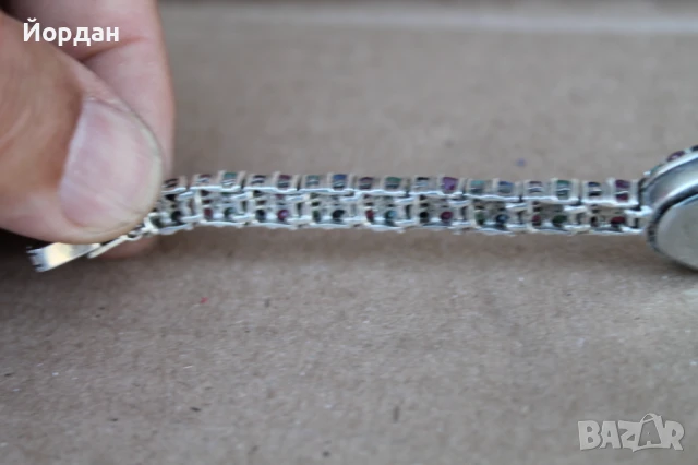 Дамски сребърен часовник ''Vialux'' с полускъпоценни камъни, снимка 9 - Дамски - 51331152