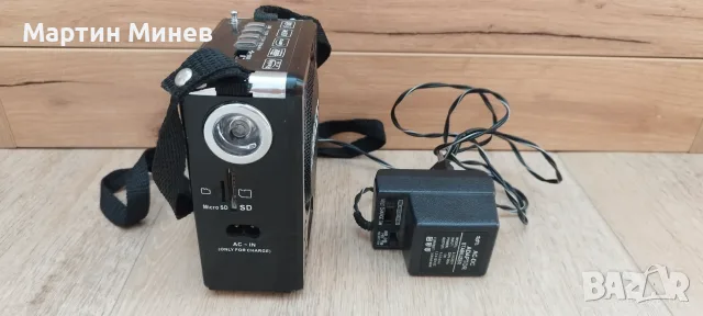 Тонколонка и радио, снимка 4 - Слушалки и портативни колонки - 56193384