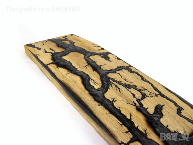 Дъска/рафт/закачалка от черешово дърво с епоксидна смола и Lichtenberg изгаряне ~93cm, снимка 3 - Декорация за дома - 52565716