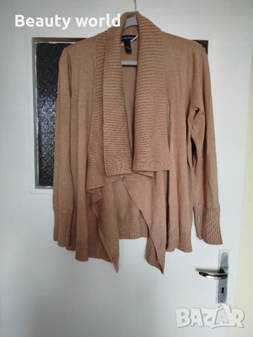 Жилетка с голяма яка , хл размер 