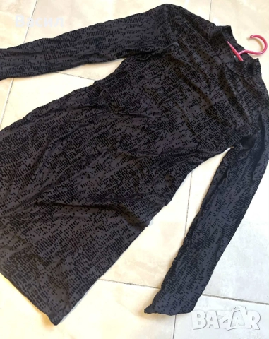 Черна мини рокля