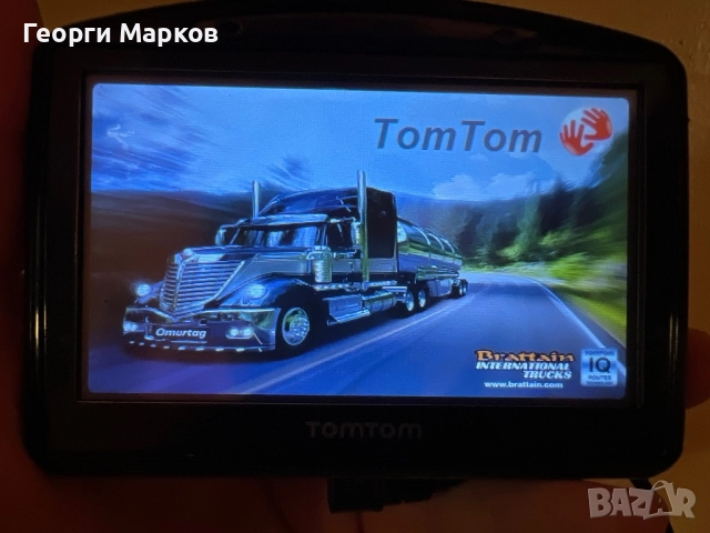 Навигация TomTom Europe Truck, със зарядно и стойка за стъкло, 35 евро