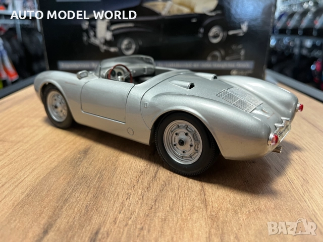 Метална колекционерска количка модел PORSCHE 356A Cabrio 1960 1:18, снимка 3 - Колекции - 52324273