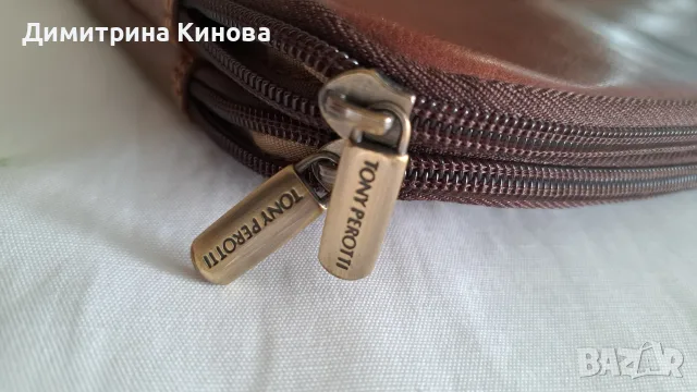 Кожен калъф за лаптоп Tony Perotti , снимка 4 - Лаптоп аксесоари - 55834090