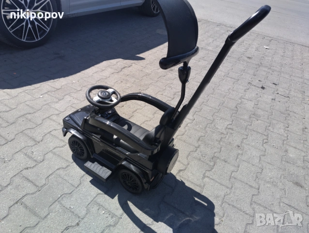 MERCEDES Кола за яздене с дръжка и сенник Mercedes-benz G350d черен, снимка 6 - Други - 53849720