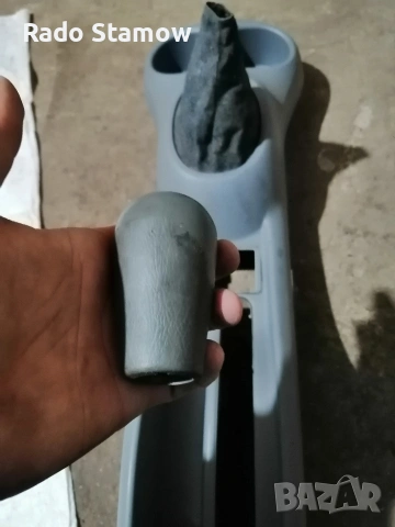 Централна конзола за toyota yaris verso 2002, снимка 9 - Части - 53846351