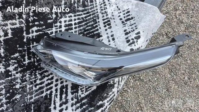 Ляв фар Kia Xceed X-Ceed Full LED година 2018 2019 2020 2021 2022 код 92101J7300, 92101-J7300 , снимка 2 - Аксесоари и консумативи - 50286440