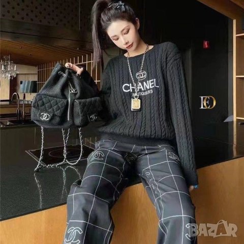 пуловер valentino garavani chanel, снимка 3 - Блузи с дълъг ръкав и пуловери - 51444794