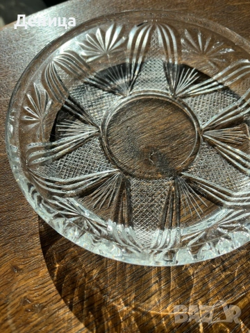 Кристална купа/ чинийка за ядки, бисквитки… Размери-16.5/3 см Цена-8€, снимка 5 - Чинии - 53613427