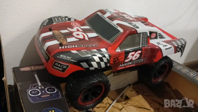 4броя детски коли с дистанционно управление rc джип динозавър състезателна кола бъги звук светлини 1, снимка 6 - Коли, камиони, мотори, писти - 53481562