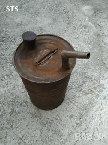 Стара туба за нафта 