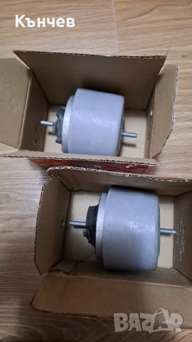 Комплект 2 бр. тампони за двигател Ауди А4 B6/B7 - НОВИ, снимка 6 - Части - 53562943