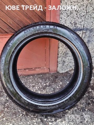Continental AllSeason Contact 255 /45 / 19 XL