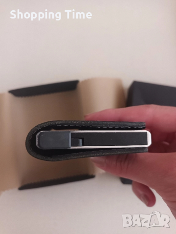 НОВ картодържател естествена кожа в червен цвят, Спиди/лично предаване, снимка 5 - Портфейли, портмонета - 51552229