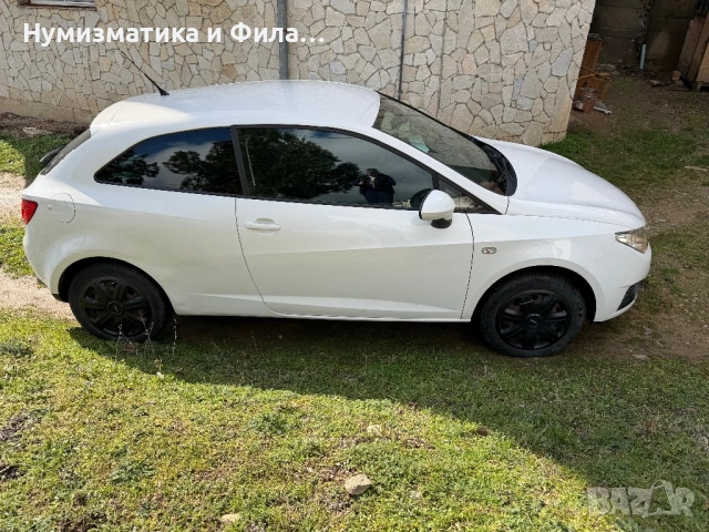 Seat Ibiza - 1,6 бензин с !!!верига!!!, снимка 2 - Автомобили и джипове - 53585780