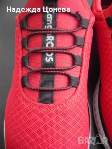 Мъжки маратонки- италианска марка KangoROOS, номер 43, червено и черно