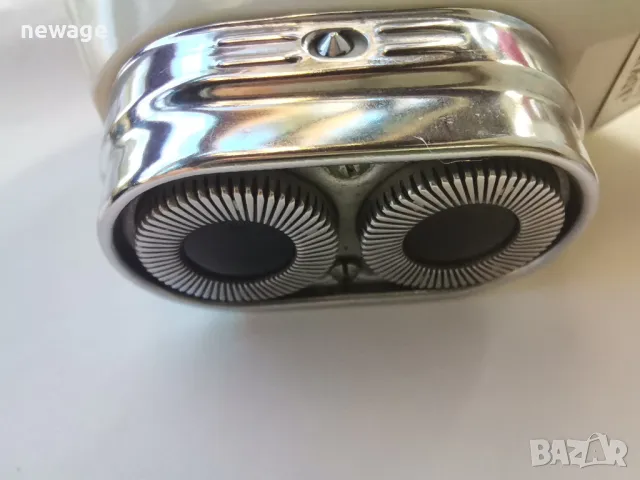 Съветска самобръсначка Харков 2, ретро, като нова., снимка 2 - Антикварни и старинни предмети - 47589738