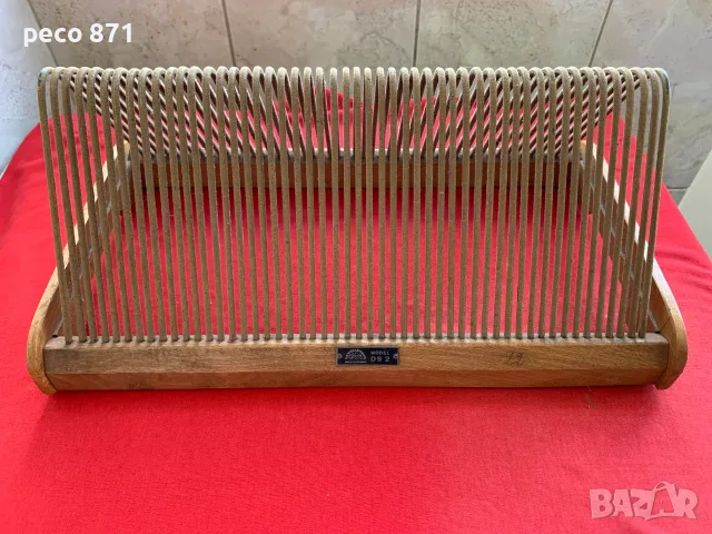 Ретро стойка за грамофонни плочи Supraphon DS2