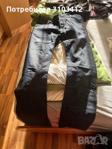 Продавам мъжки дънки