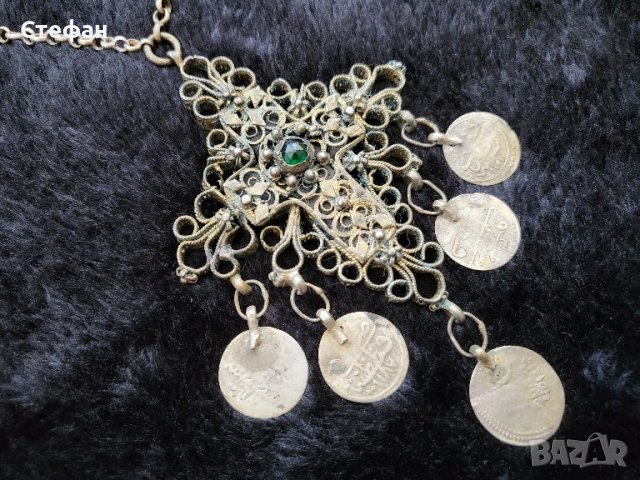 Сребърен Възрожденски Двустранен Кръст трепка накит носия, снимка 3 - Антикварни и старинни предмети - 41474548