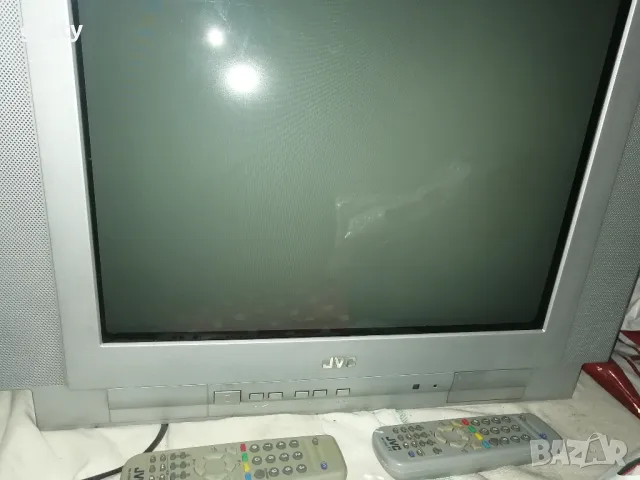 монитор LG Flatron 17 iNc и телевизор JVC iNc има 2 дистанционни8 , снимка 4 - Телевизори - 49802379