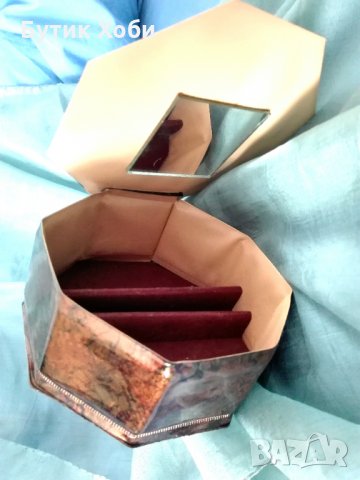 Старинна австрийска кутия, снимка 6 - Антикварни и старинни предмети - 35854559