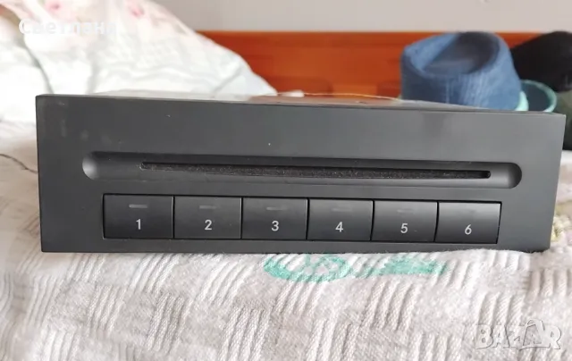 Чейнджър Mercedes ML W164 Мерцедес МЛ CD Changer, снимка 3 - Аксесоари и консумативи - 49196572