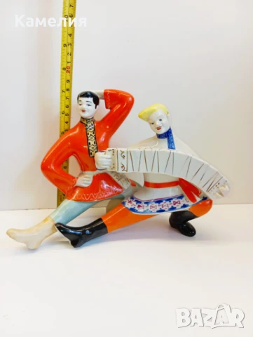 Порцеланова фигура , снимка 3 - Статуетки - 51094402