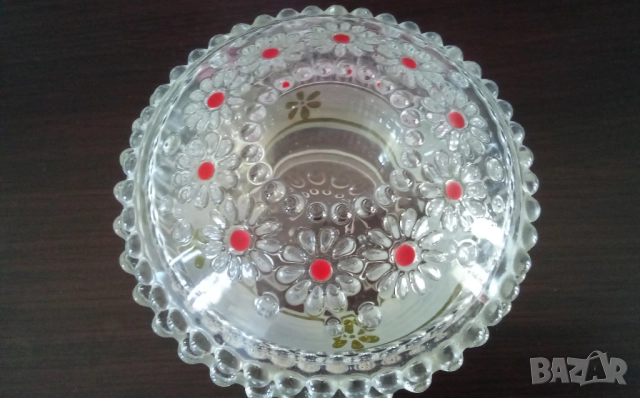 Старинна стъклена купичка с капак, снимка 3 - Чинии - 52916341