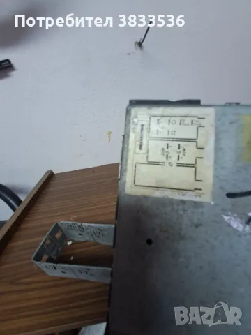 Vw Alpha оригинален радиокасетофон за Vw Golf Mk3 & Vento, снимка 3 - Части - 49698522